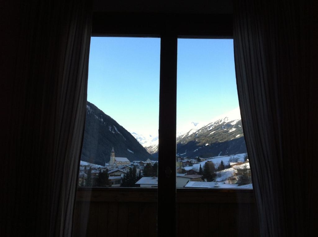 Hotel Josefinenhof Neustift im Stubaital Esterno foto